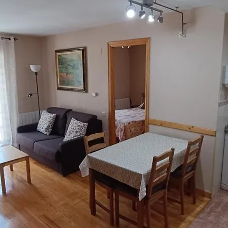 Villacampa 1 Apartamento Benasque