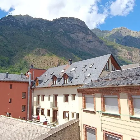 Apartamento Villacampa 1 *